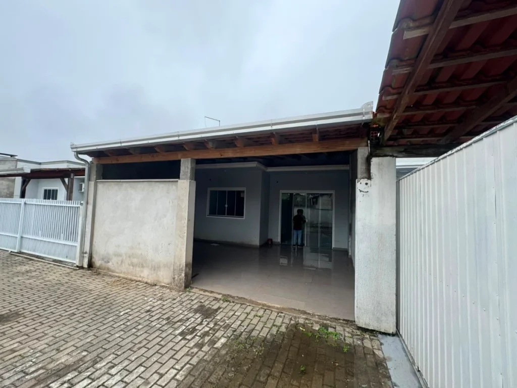 Casa com 2 quartos no são Cristóvão