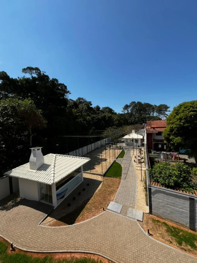 APARTAMENTO MOBILIADO À VENDA | BALNEÁRIO PIÇARRAS/SC
