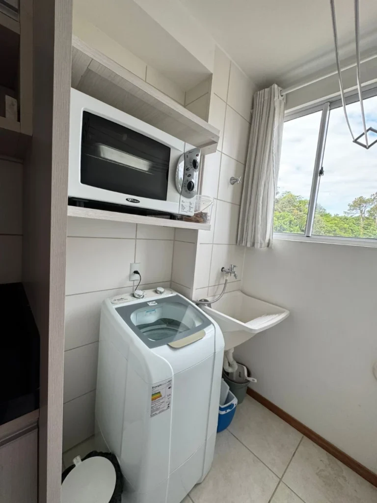 APARTAMENTO MOBILIADO À VENDA | BALNEÁRIO PIÇARRAS/SC